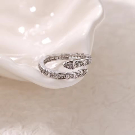 Luxury Rhinestone Zircon Snake Rings For Women Open Adjustable Snake Bone Finger Ring Wedding Fashionable Trendy Jewelry Gifts
